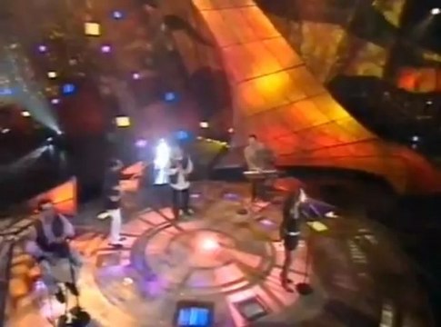 Şebnem Paker & Grup Etnic - Dinle (Turkey '97)