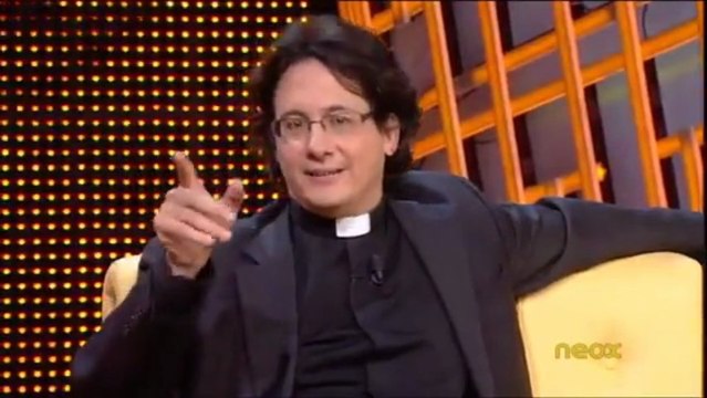 Sosie de François Hollande : un curé espagnol