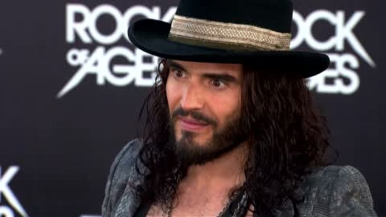 Russell Brand wollte Mila Kunis anmachen