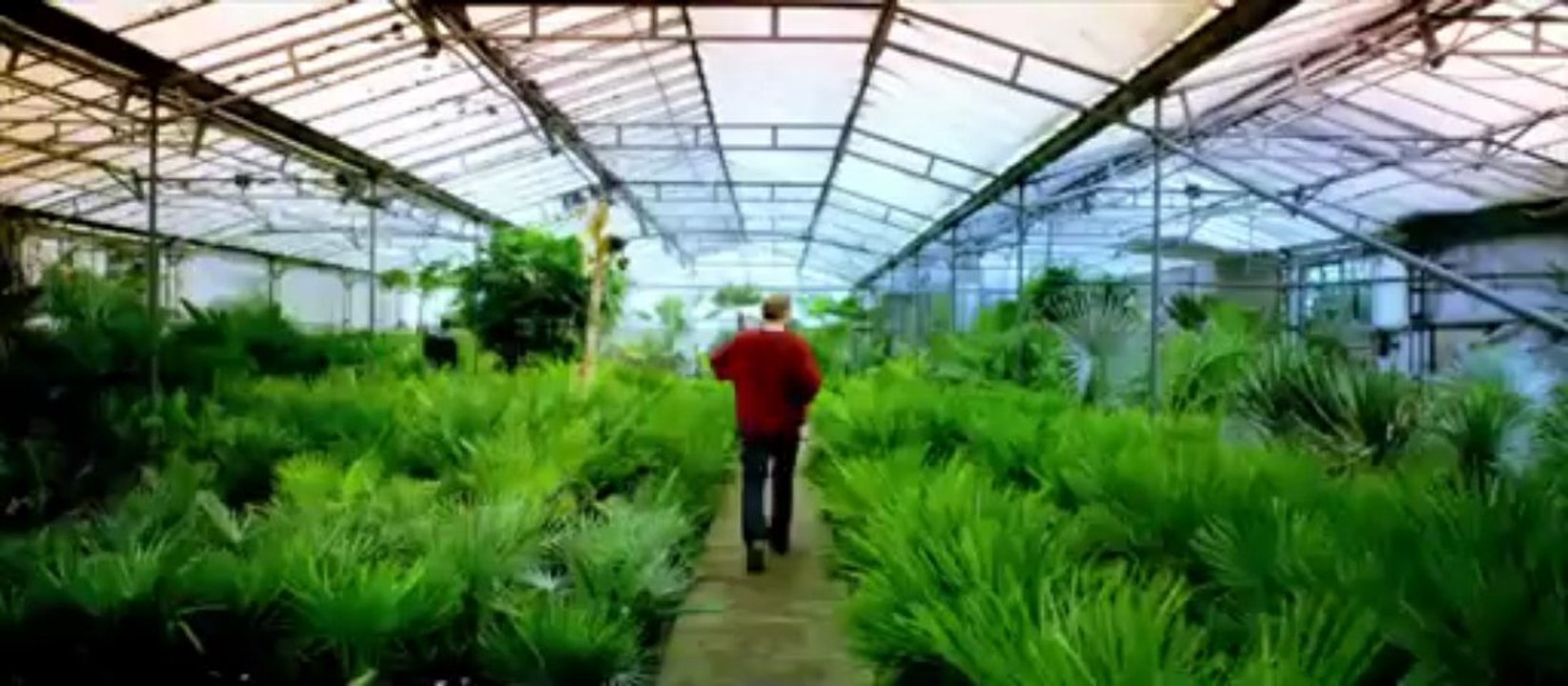 Robyn - U Should Know Better ft. Snoop Dogg