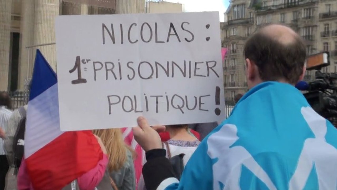 Soutien à Nicolas au Panthéon