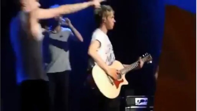 Harry Styles and Niall Horan ballroom dancing Louisville, Kentucky YouTube