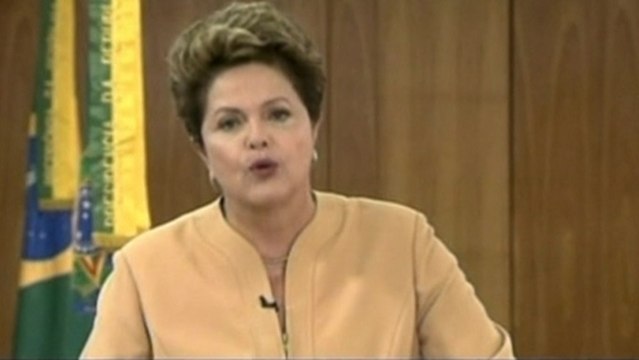Rousseff promises to meet with protesters