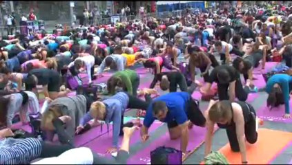 Yogalı kutlama
