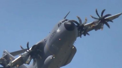 Bourget 2013 - démonstration de l'A400M - premier jour