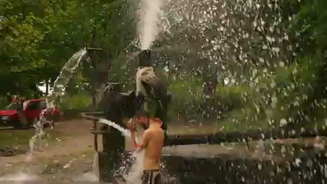 Roues-Libres  - Georgie - Douche chaude!!