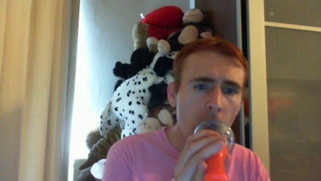 Wiwi égratigne venez danser de Stephan Eicher