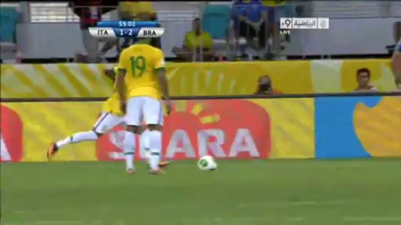 إيطاليا 1-2 البرازيل - الهدف الثاني للبرازيل نيمار تعليق حفيظ الدراجي