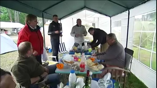 24h du Mans : passion automobile, barbecue et nuit arrosée