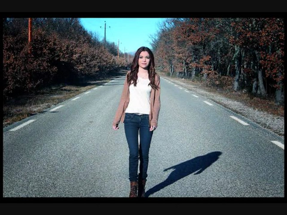 CHARLY JAMES - RUN AWAY (Charly James / Véro-Célie Kael)