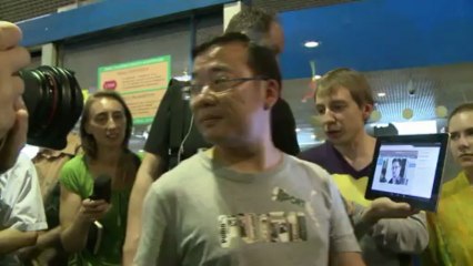 Snowden deixa Hong Kong