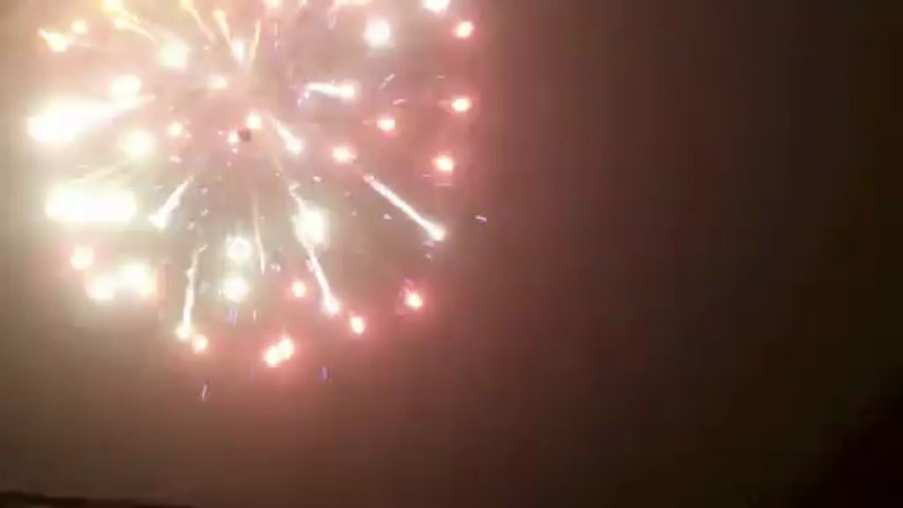 Leval Trahegnie (Be) Carnaval 2013 Vidéo et Montage SLY CE Prestation Party-Fices