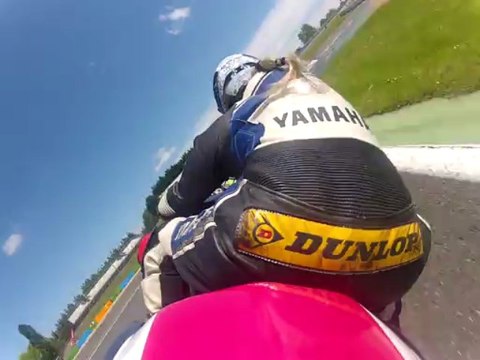 Cam arriere pilote R1 Erika Magny cours 2013