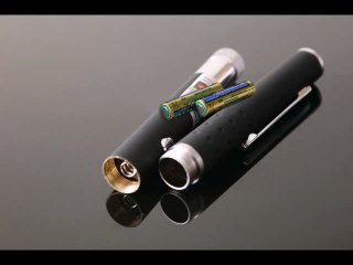 100mw　レーザーポインター赤光　ボータプル　ハイパワー