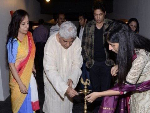 Javed Akhtar and Shekhar Suman at Sangeeta Babanis Painting Exhibition