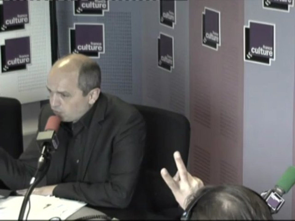 Les Matins - Retraites, emploi, croissance, le gouvernement manque-t-il de moyens ou d'idées?