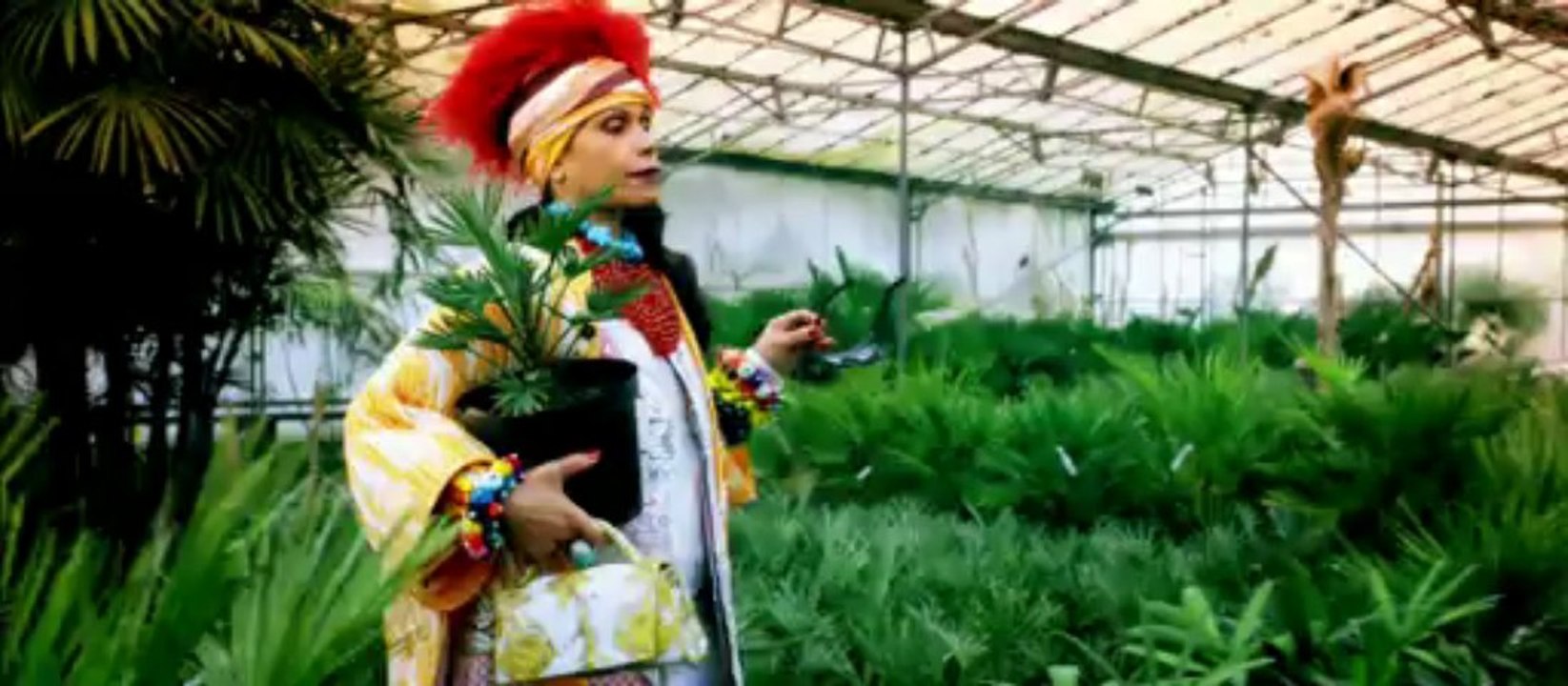 Robyn feat. Snoop Dogg - U Should Know Better (Official Video)