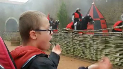 Nathan au Puy du Fou