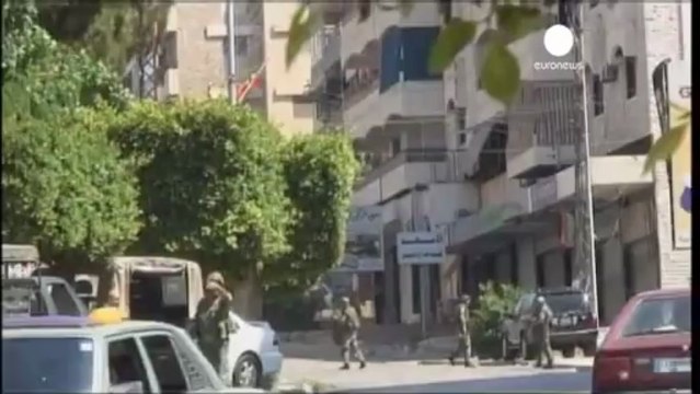 Lebanese soldiers killed in clashes with Sunni militants