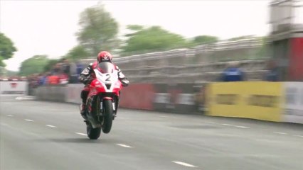 THE GREATEST SHOW ON EARTH- Street Race - ISLE of MAN TT