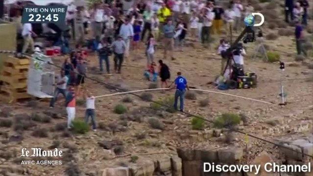 Nik Wallenda traverse le Grand Canyon sans filet