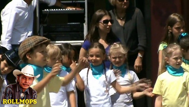 MISS CLARA FÊTE ÉCOLE ST URSULE DE RIEDISHEIM DU 23 JUIN 2013 ROLLMOPS