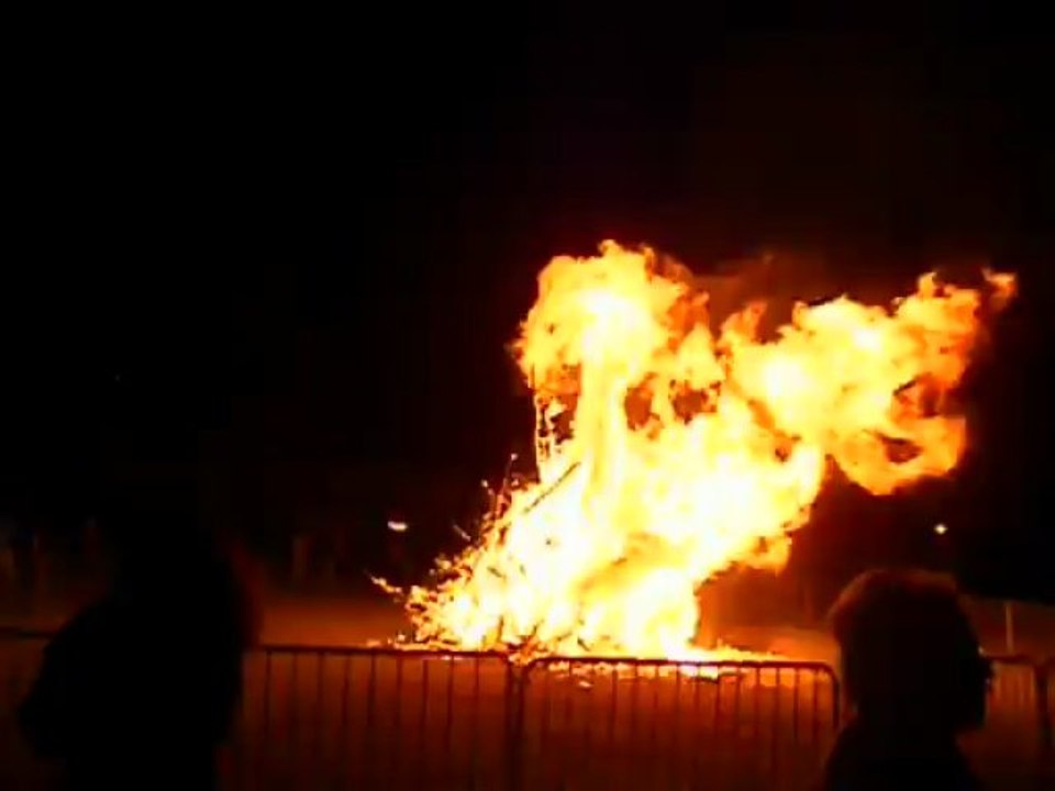 feux de la saint jean vaison la romaine juin 2013