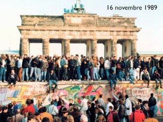 Société de la surveillance - Ethique et TIC - Atelier Master Ze Internets - MédiaLab - Semaine 7 - Sciences Po. Paris 2012 - ModuleS02E07