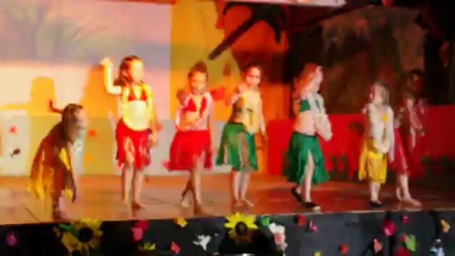 Gala danse 220613 Danse tahitienne part 9/14