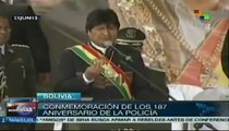 Celebra Evo Morales 187 años de haberse creado la policía boliviana