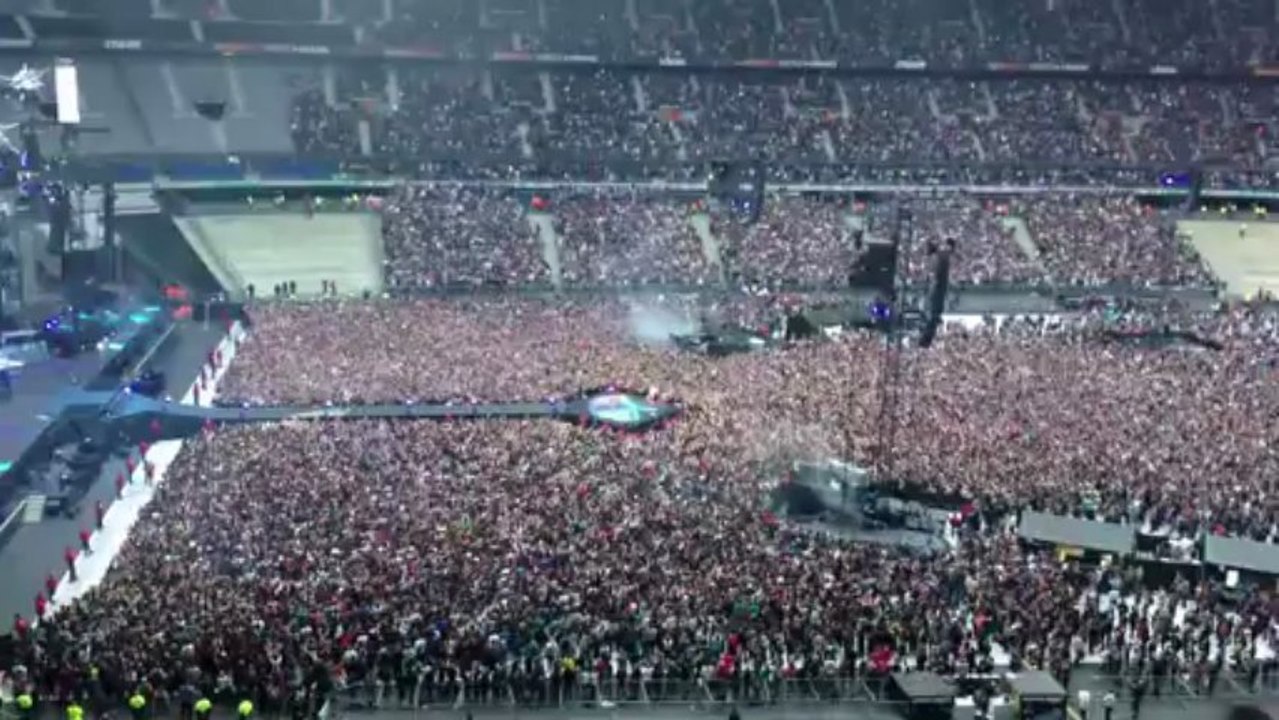 Resistance - Muse - Stade de France Juin 2013