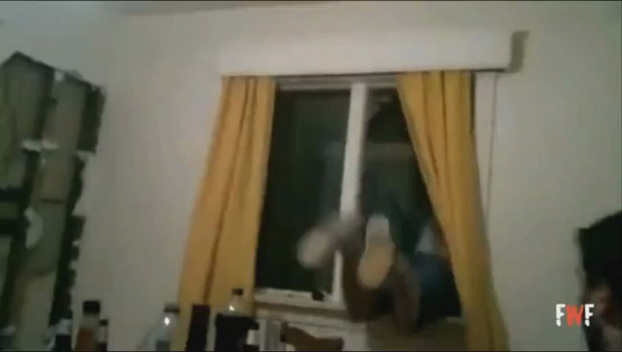 VLdesignsFunny34 struikelen bonno van der putten