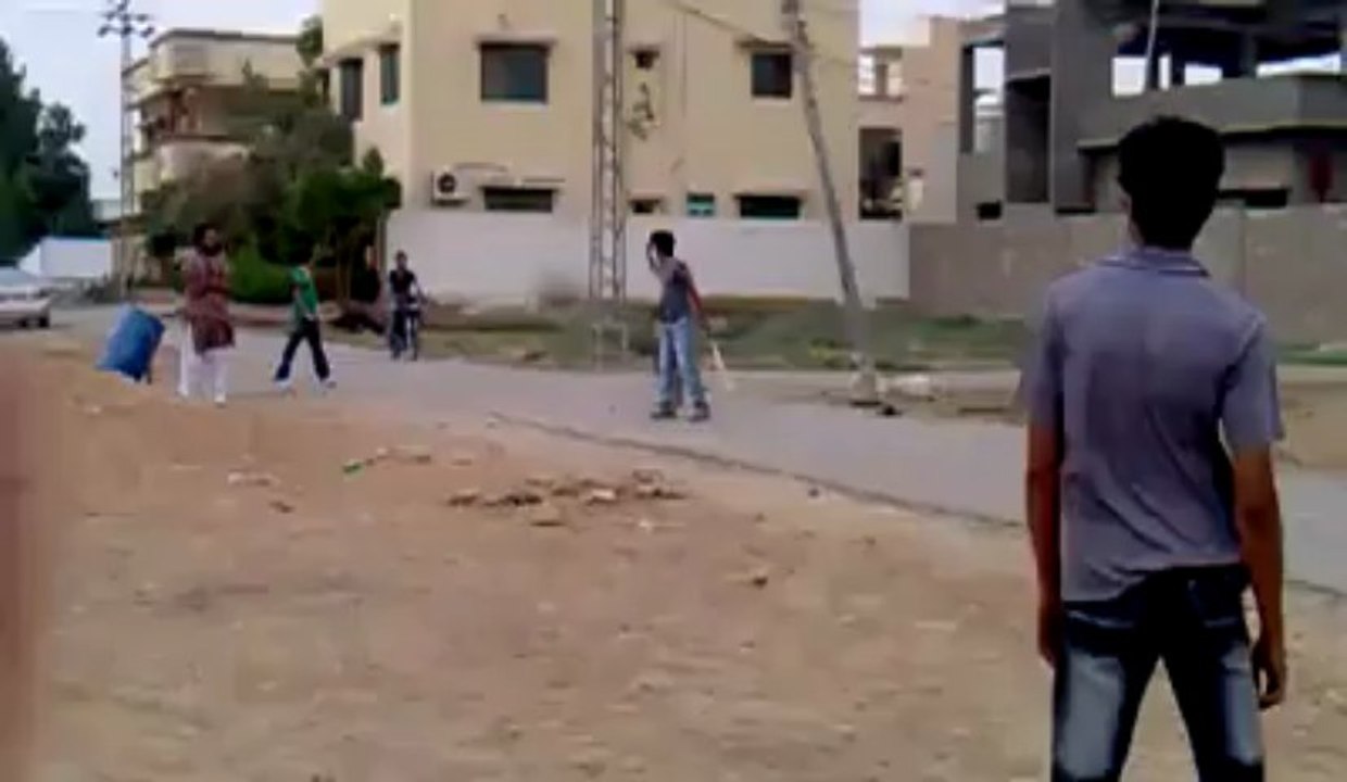 Basit Gone for 21 in 8 Balls