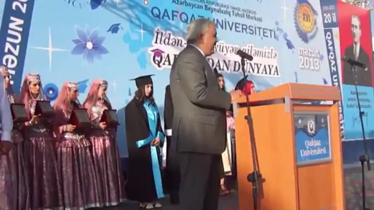Rövnəq Abdullayev Məzun-2013 Qafqaz Universiteti