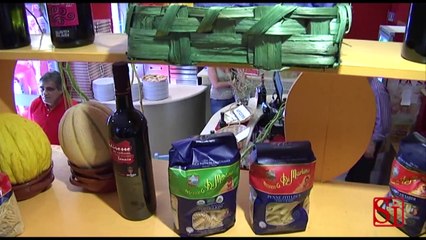 Napoli - La pizzeria sociale Maccarò -2- (24.06.13)