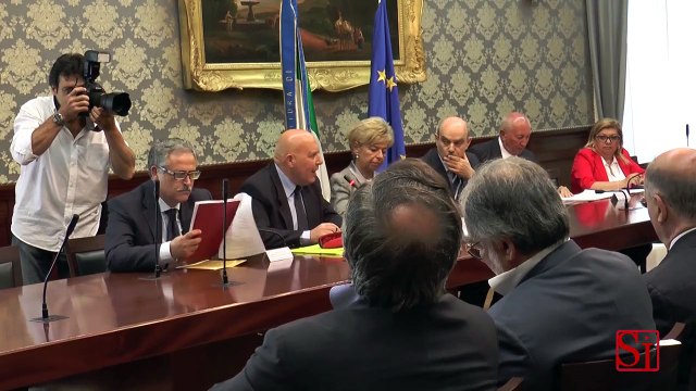 Napoli Consumo critico, presentata guida antiracket della Fai -1- (24.06.13)