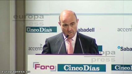 De Guindos: "Vamos de menos a más"