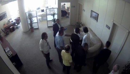 Gaziantep'te Gazeteciler Cemiyeti Kongresinde Çelenk Tartışması 📰