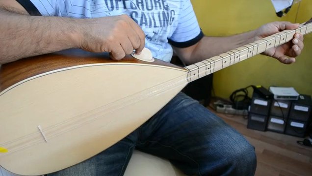 KISA SAP GİTAR BURGULU MAUN BAĞLAMA 42