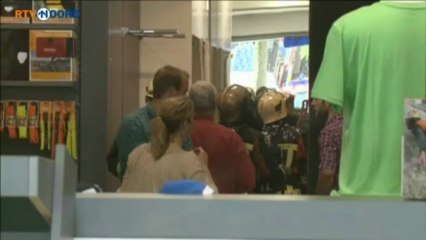 Brand in voormalige sportzaak snel onder controle - RTV Noord