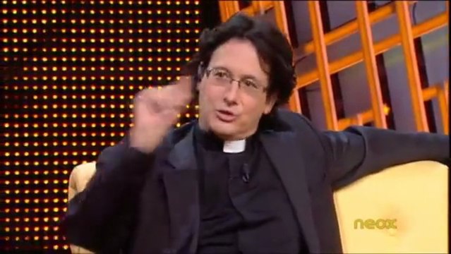 Sosie de François Hollande : un curé espagnol