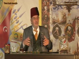 Millet Yüzde Doksan Sekiziyle Müslümanken Sen Devlete Laik Diyorsan - Üstad Kadir Mısıroğlu