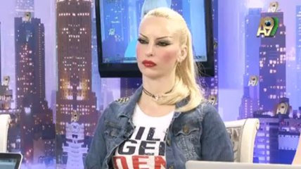 HOCAMIZ YILLARDIR KOMÜNİZMİN PUSUDA OLDUĞUNU TEHLİKESİNİ ANLATIR