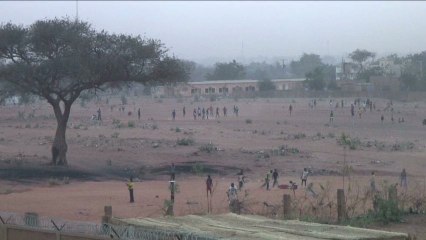 Temps flou - Niger Niamey Quartier du Lazaré Champ de foot – Extrait