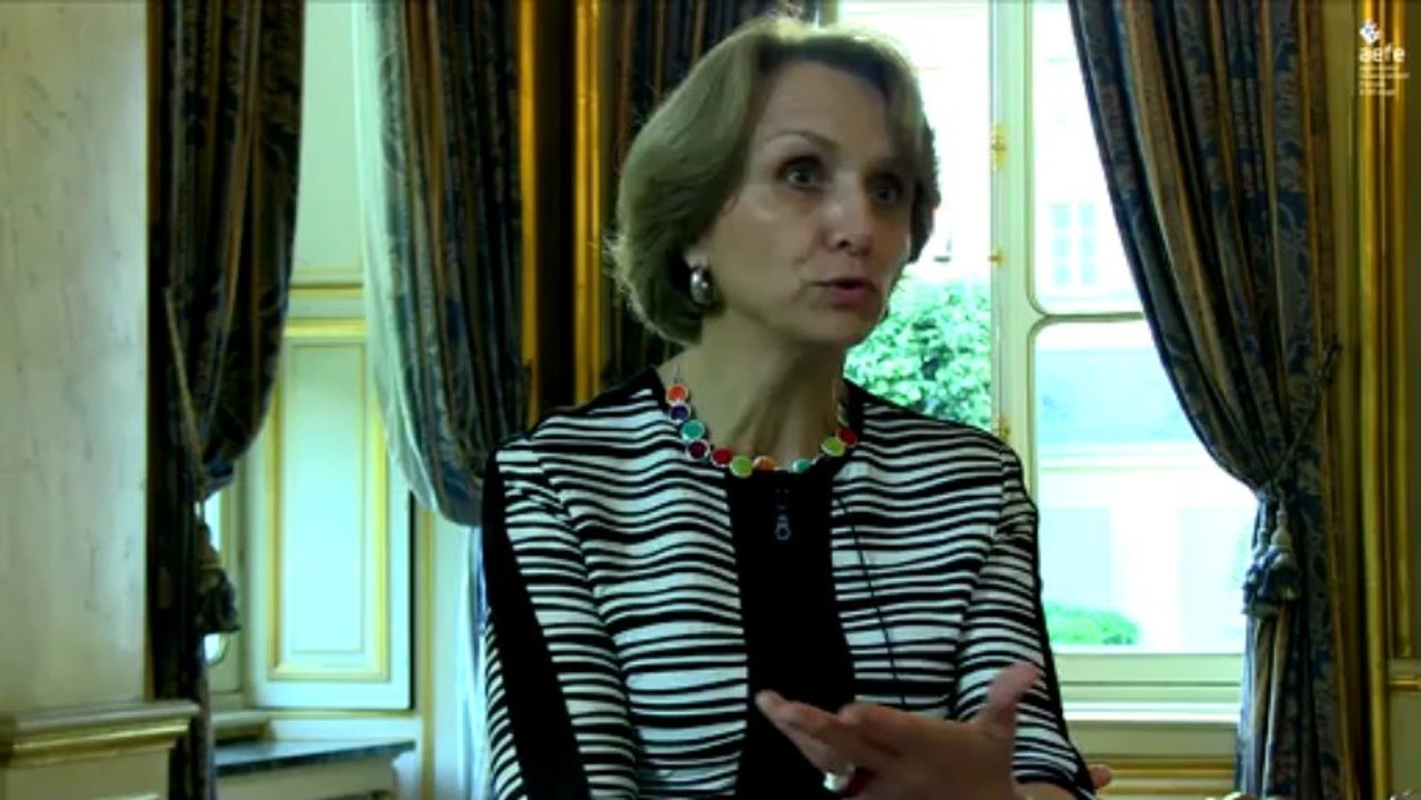 Cérémonie pour les boursiers Excellence-Major : Anne-Marie Descôtes, directrice de l'AEFE