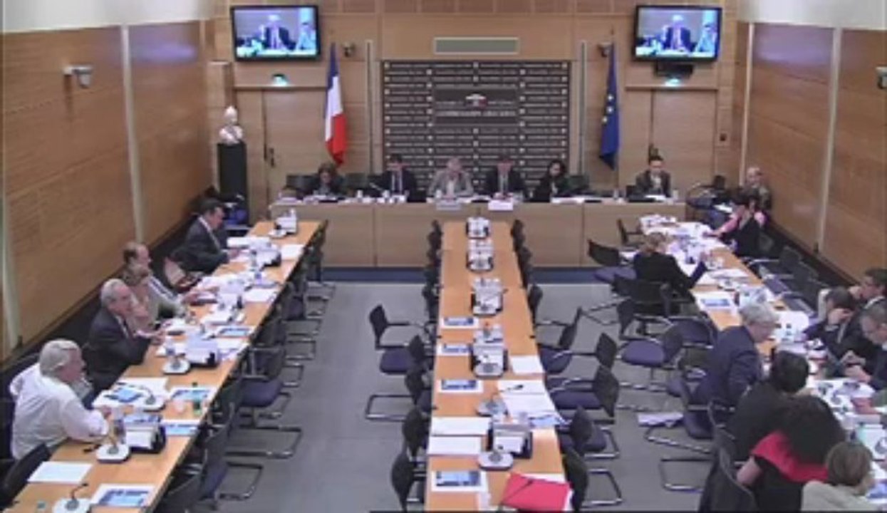 Proposition de loi relative aux Conseillers de Paris : Bernard Debré intervient en Commission des Lois pour permettre l'élection du maire de Paris par tous les Parisiens (Partie 1)