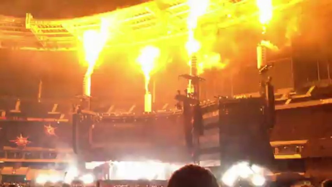 Muse Stade de France 21 juin 2013 the 2nde law  unsustainable