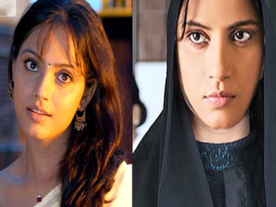 WHY Neetu Chandra Takes Cover Under Burqa?