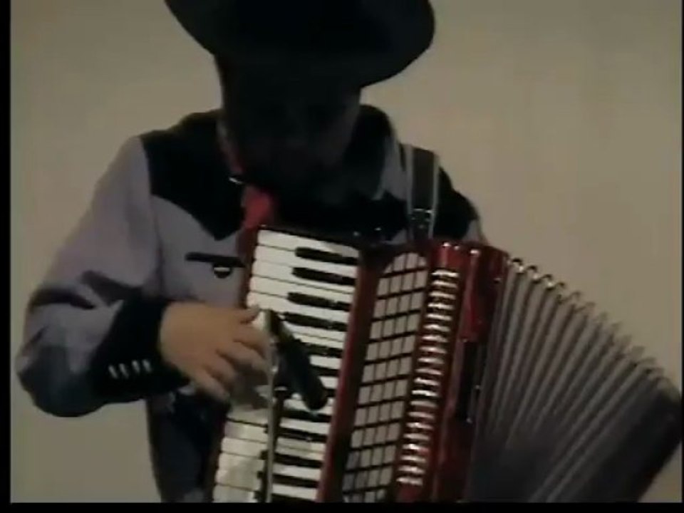 Son de México - Isma Navarro -Zopilotes del Norte -Corrido de Monterrey [09.06.2013]