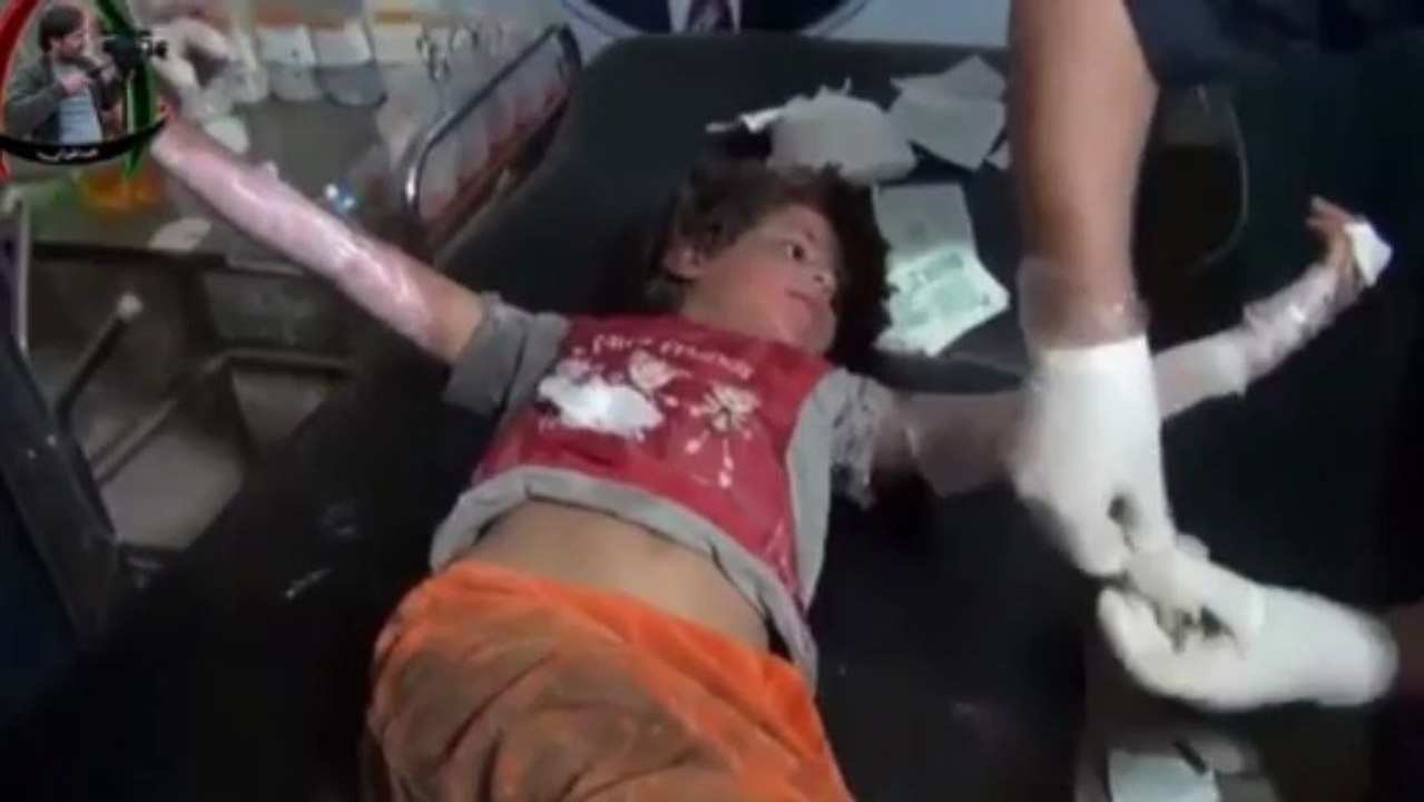 Syrian rebels shell gas station